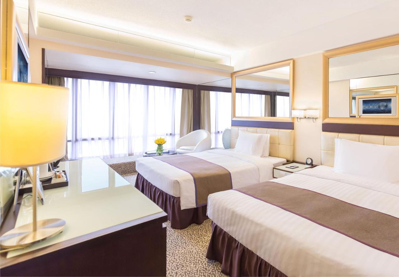 Regal Oriental 4*